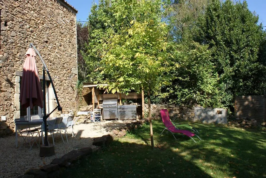 Gite La Cazarie - Babyfoot, Table Pong Pong, ,Sejour Patrimoine, Nature,Sportif Saint-Martin-Laguepie